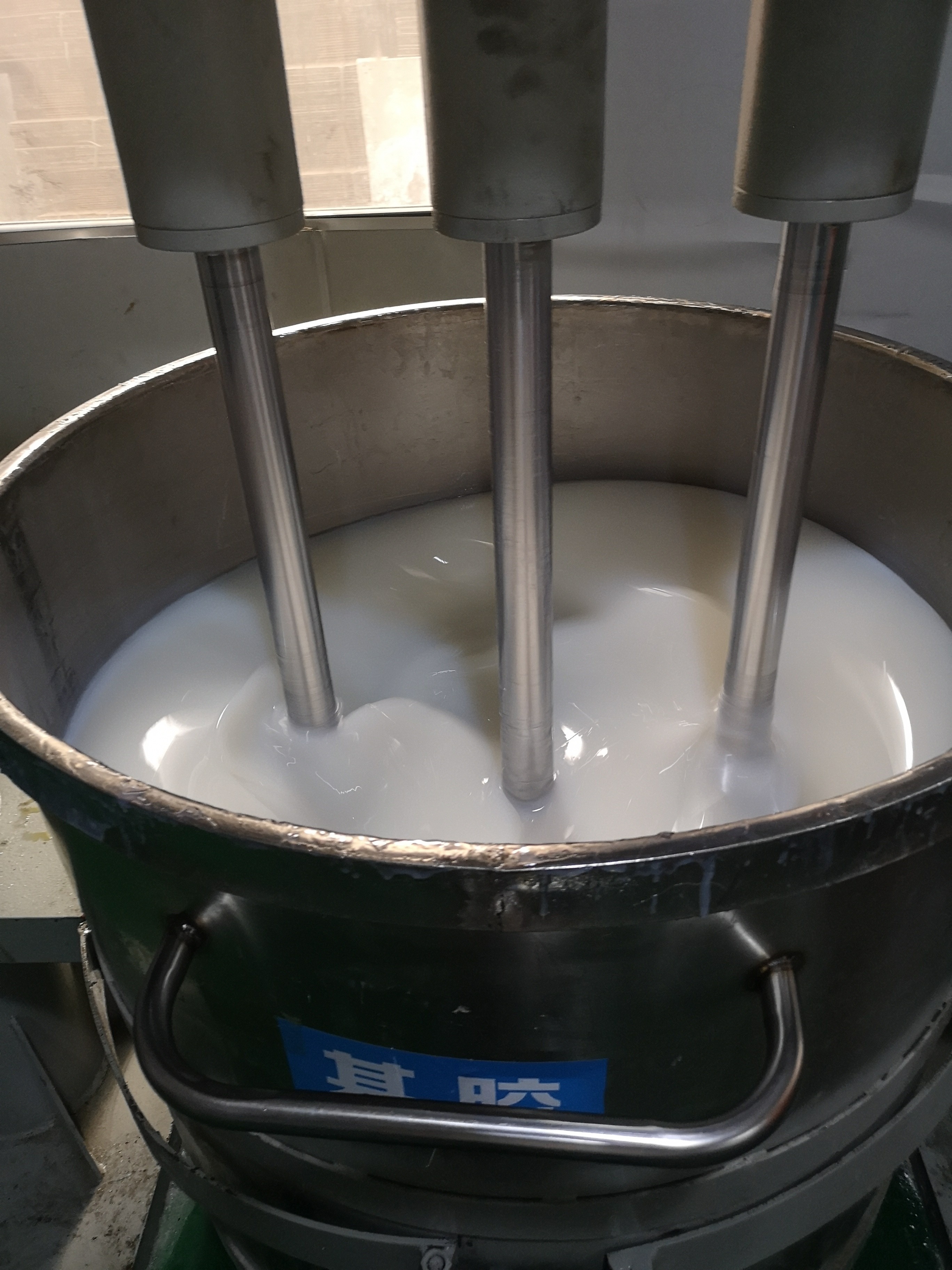 液體硅膠跟固化劑沒(méi)有攪拌均勻會(huì)有什么情況 ?